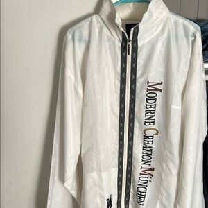 Moderne Creation München White Jacket